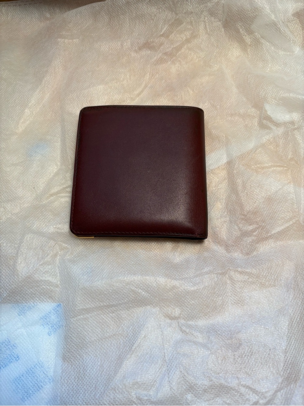 Cartier Men'sBurgundy Leather bifold wallet with Gold Corner Accents. - Picture 3 of 7